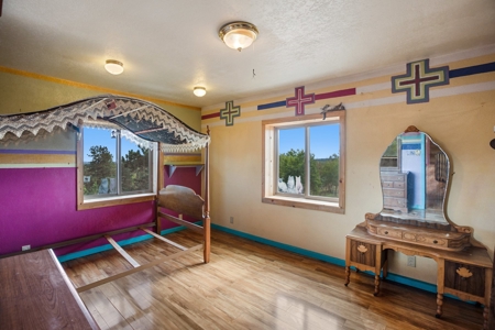 Santa-Fe Mountain Oasis An Equestrian Paradise - image 28