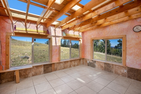 Santa-Fe Mountain Oasis An Equestrian Paradise - image 23