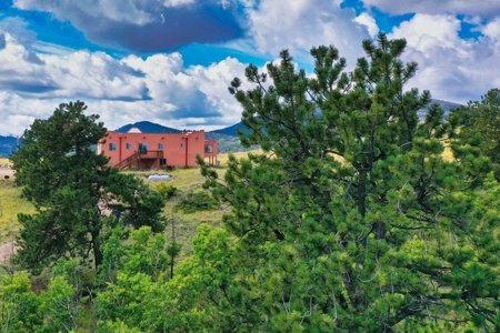 Santa-Fe Mountain Oasis An Equestrian Paradise - image 49