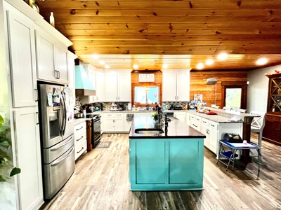 Home and land for sale - image 8