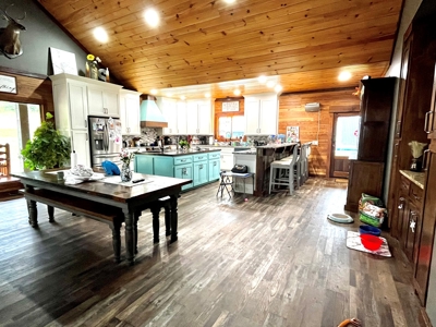 Home and land for sale - image 3