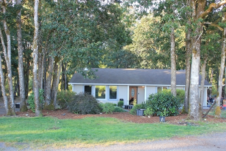 Discover Your Dream Home in Grand Mound, WA on 4.79 Acres! - image 15