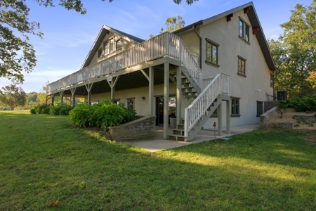 Secluded Luxury Home & Land Close to West Plains Missouri - image 48