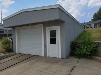 Rock River Executive Home in Gregden Shores - image 41