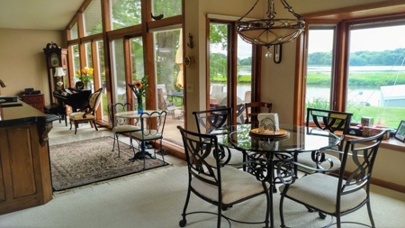 Rock River Executive Home in Gregden Shores - image 21