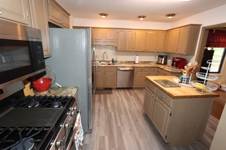 Home for Sale in Bristol VA! - image 10