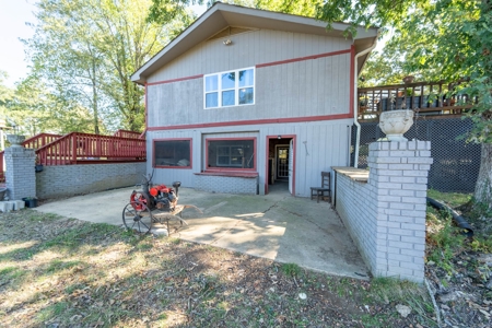 Country Home on 5+/- Acres in Ripley County, Missouri - image 3