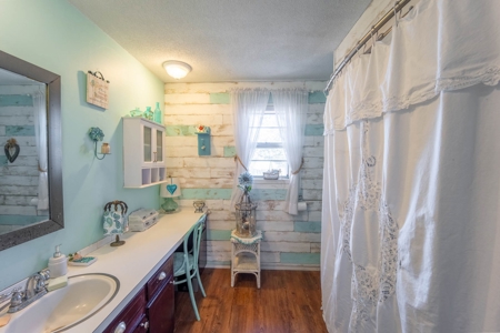 Country Home on 5+/- Acres in Ripley County, Missouri - image 13