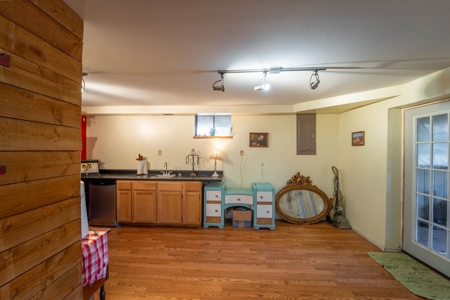 Country Home on 5+/- Acres in Ripley County, Missouri - image 19