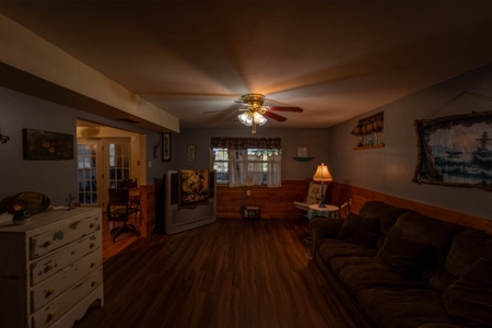 Country Home on 5+/- Acres in Ripley County, Missouri - image 18