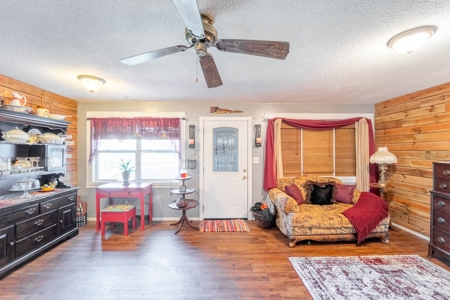 Country Home on 5+/- Acres in Ripley County, Missouri - image 11