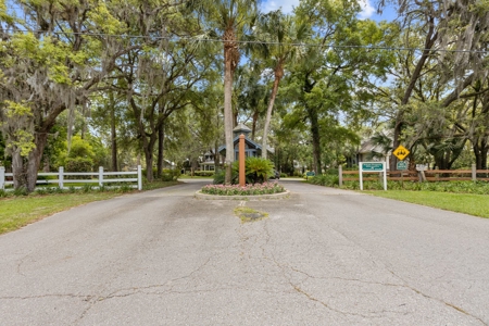 Home For Sale By Steinhatchee River For Only $299,000.00!!! - image 34