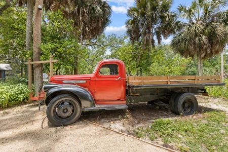 Home For Sale By Steinhatchee River For Only $299,000.00!!! - image 39