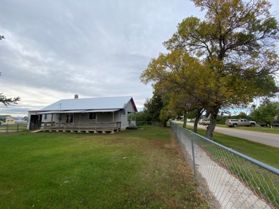 Craftsman with character in a beautiful small quiet MT town! - image 33