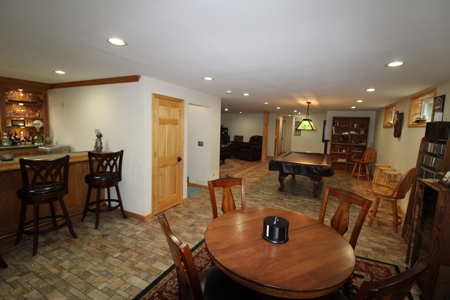 Escape to the Country - image 31