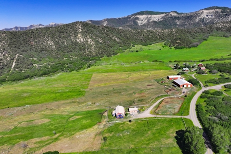 Home, Acreage, Irrigation, Workshop, Arena, Borders BLM - image 2