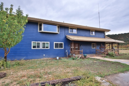 Home, Acreage, Irrigation, Workshop, Arena, Borders BLM - image 6
