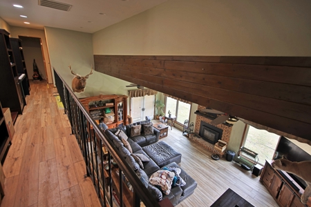 Home, Acreage, Irrigation, Workshop, Arena, Borders BLM - image 19