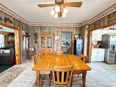 El Dorado Springs Missouri Country Home & 20 Acres For Sale - image 15