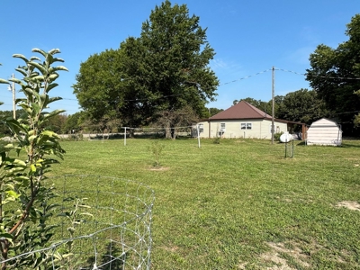 El Dorado Springs Missouri Country Home & 20 Acres For Sale - image 39