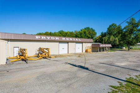 Commercial Property For Sale in Pryor, Oklahoma - image 1