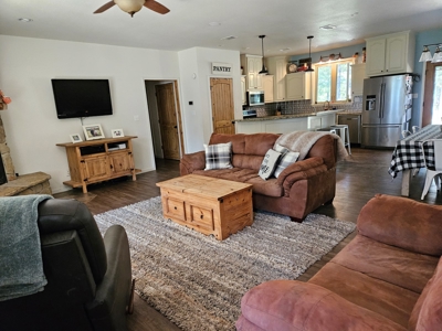 Winding Stair Mountain Homestead - Near National Forest - image 20