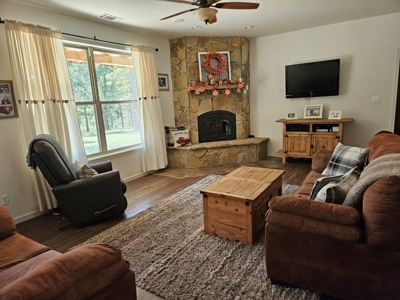 Winding Stair Mountain Homestead - Near National Forest - image 17