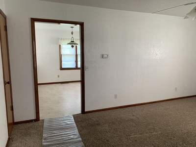 Charming 3 Bedroom Ranch Home In Quaint Small Town - image 3