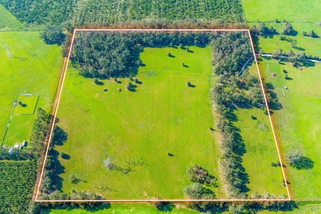 40 Acres with Power, Septic, and Water! - image 1