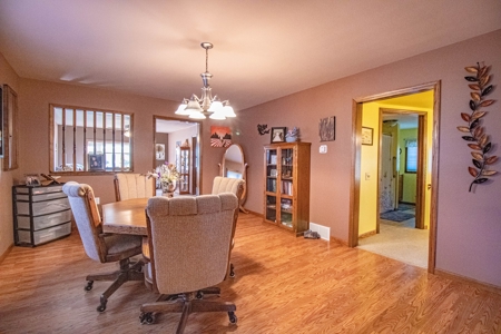Anamosa Home For Sale - image 13