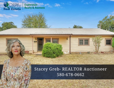 Home For Sale In Mangum, Oklahoma - image 1