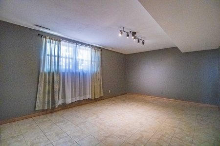 Springville Iowa Home for Sale - image 14
