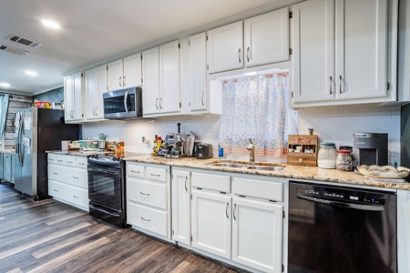 Home For Sale In Mineral Wells, Texas - image 11