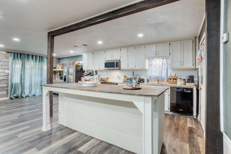 Home For Sale In Mineral Wells, Texas - image 10