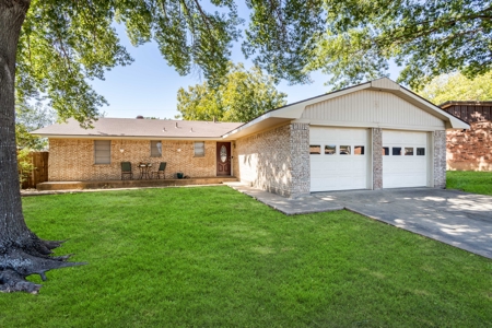 Home For Sale In Mineral Wells, Texas - image 28