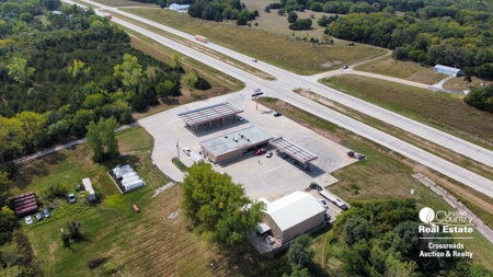 Indian Country Convenience Store For Sale near Holton Kansas - image 3