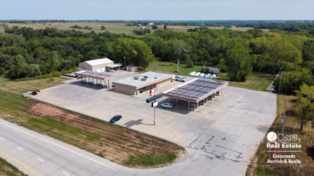 Indian Country Convenience Store For Sale near Holton Kansas - image 7