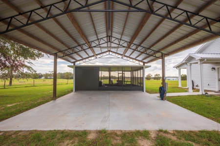 Aviation Home & 2 Hangars For Sale in Jasper, FL - image 9