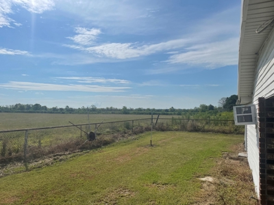 Land For Sale In Vermilion Parish -  12 Acres With   2 Camps - image 4