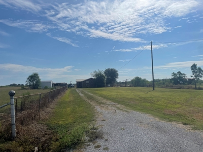 Land For Sale In Vermilion Parish -  12 Acres With   2 Camps - image 17