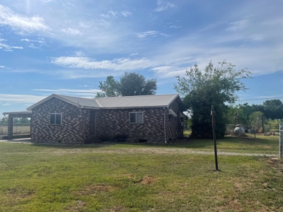 Land For Sale In Vermilion Parish -  12 Acres With   2 Camps - image 1