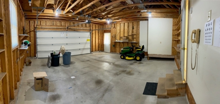 In Town Ranch Home Auction - Nov. 6th @ 6PM - image 16