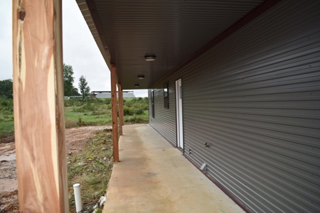 Home For Sale with Acreage in Atlanta, Texas - image 15
