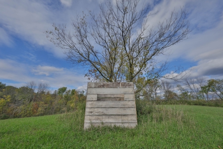 Log Home with Farm for Sale in Southwest Wisconsin - image 44