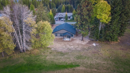 Beautiful new home on the Golf Course!! - image 5