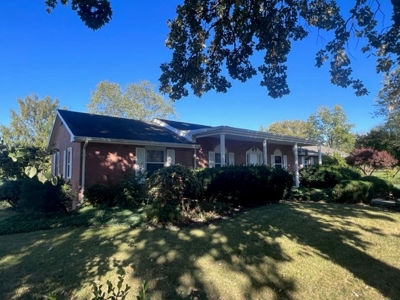 New Price!!  Brick Ranch Home In Jameson Mo - image 3