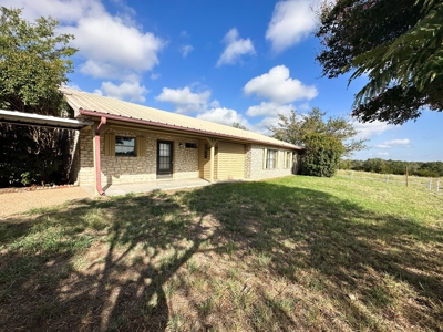 3BR Home on Sprawling 24.71+/- Acres, Gatesville, TX - image 49
