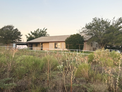 3BR Home on Sprawling 24.71+/- Acres, Gatesville, TX - image 41