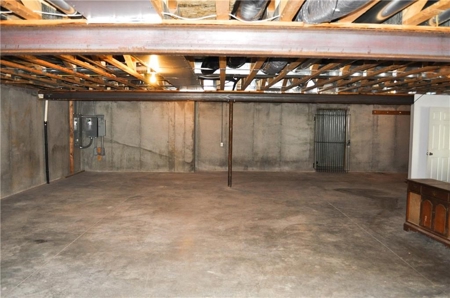 Spacious Home Just Minutes from St. Joseph, MO - image 34
