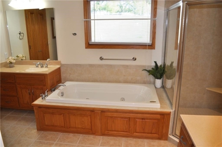 Spacious Home Just Minutes from St. Joseph, MO - image 27